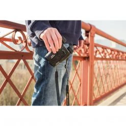 Nikon Sportstar Zoom 8-24x25 Binoculars Black