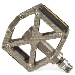 Lumintrail Outdoor Recreation Bike Pedals: Sealed Bearing Alloy Platform