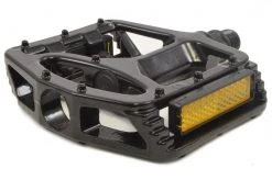 Lumintrail Bike Pedals: Light Weight With Anti-Skid Pins