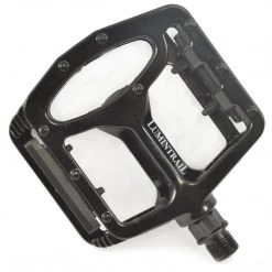 Lumintrail Bike Pedals: Light Weight With Anti-Skid Pins