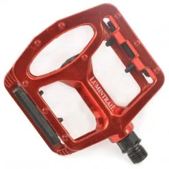 Lumintrail Bike Pedals: Light Weight With Anti-Skid Pins