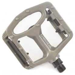 Lumintrail Bike Pedals: Light Weight With Anti-Skid Pins