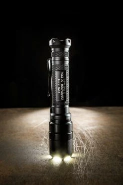 Outdoor Recreation SureFire E2D Defender Ultra E2DLU-A Dual-Output 1000 Lumen Tactical Flashlight